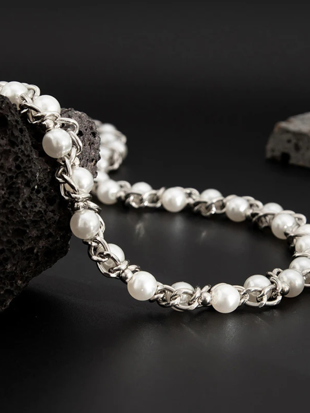 Anomaly - Pearl wallet chain