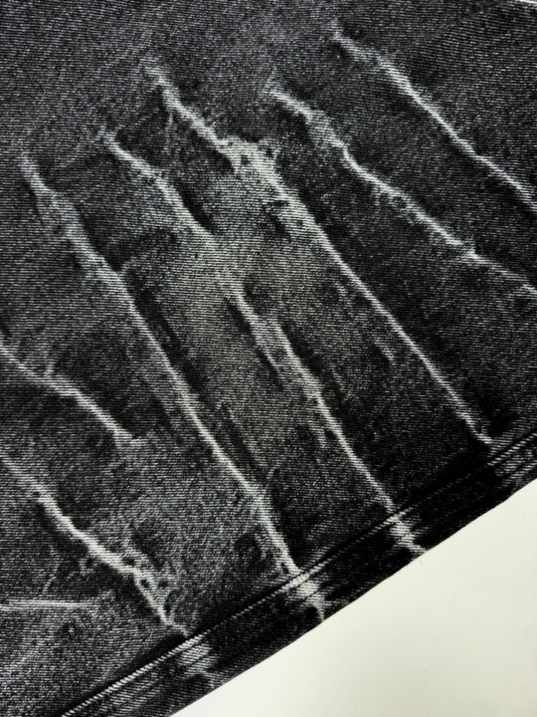 Anomaly - Scratched baggy jeans - BLACK